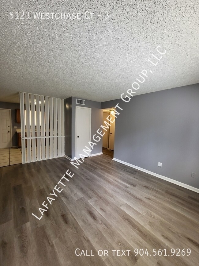Building Photo - 5123 Westchase Ct
