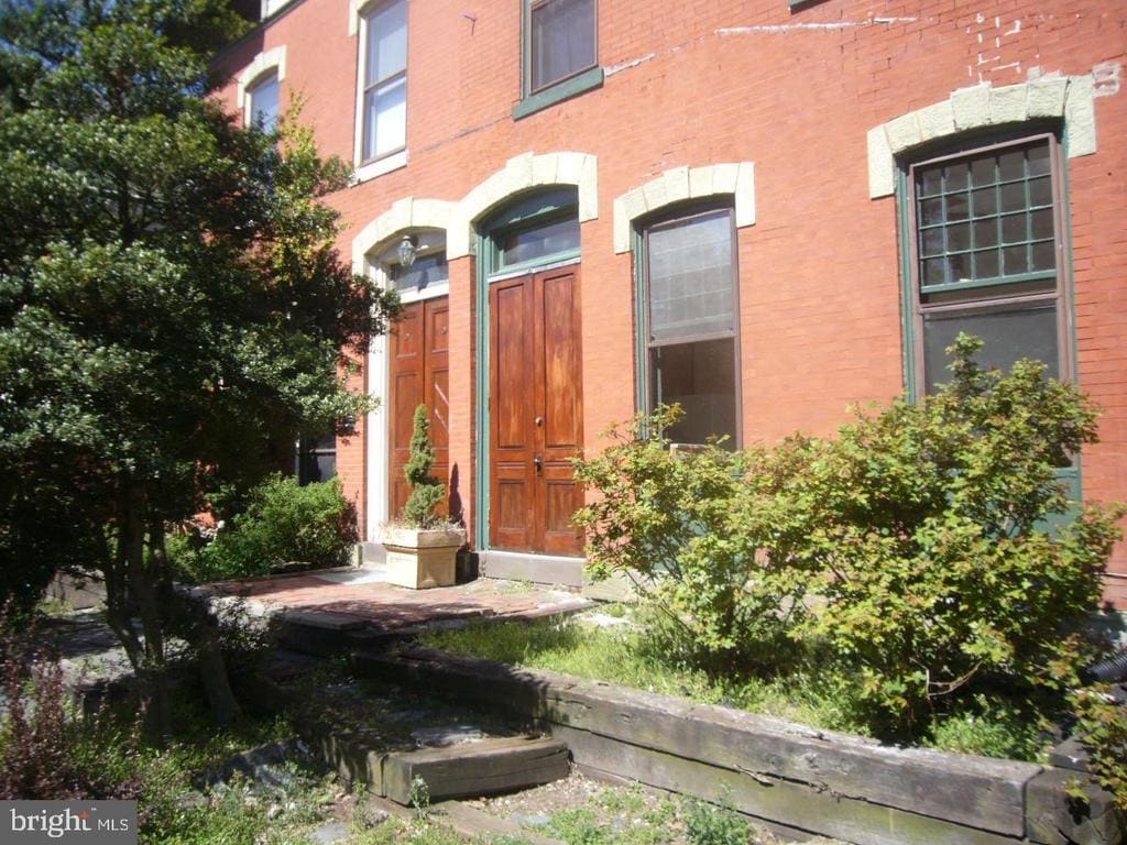 Foto del edificio - 209 W Chestnut St