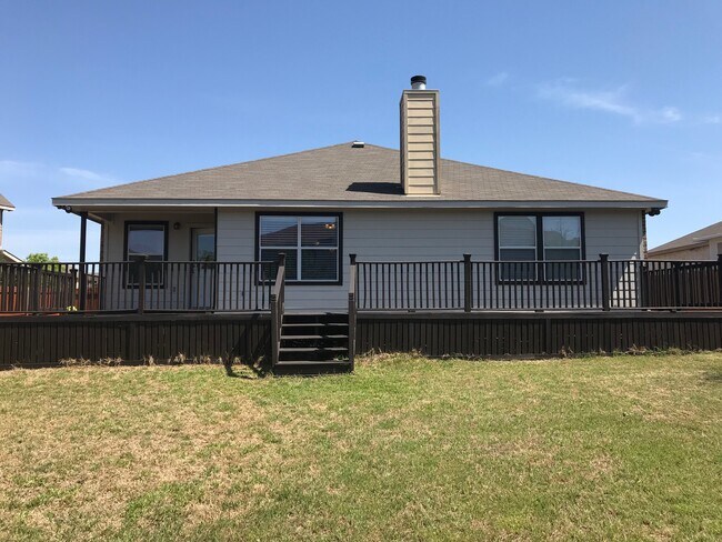 Building Photo - 823 Kachina Loop