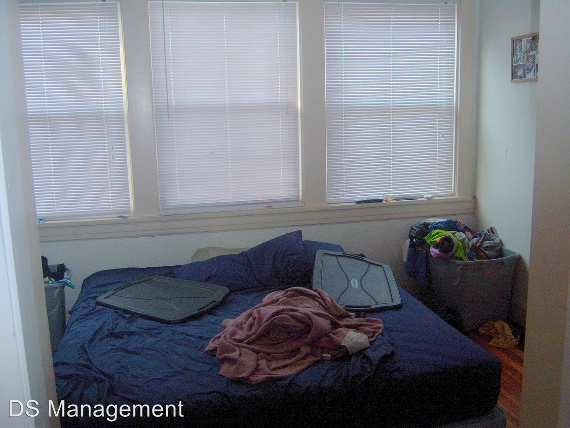 Building Photo - 2 br, 1 bath Apartment - 4301 38th Street