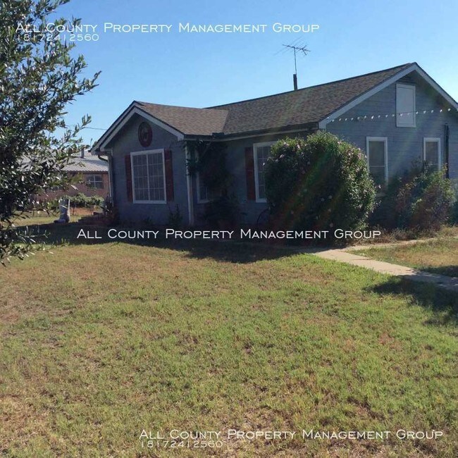 Foto del edificio - 5365 Banks Rd