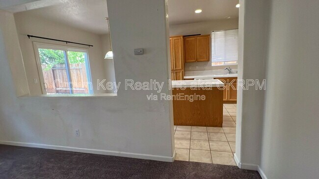 Building Photo - 4092 Memoir Ave