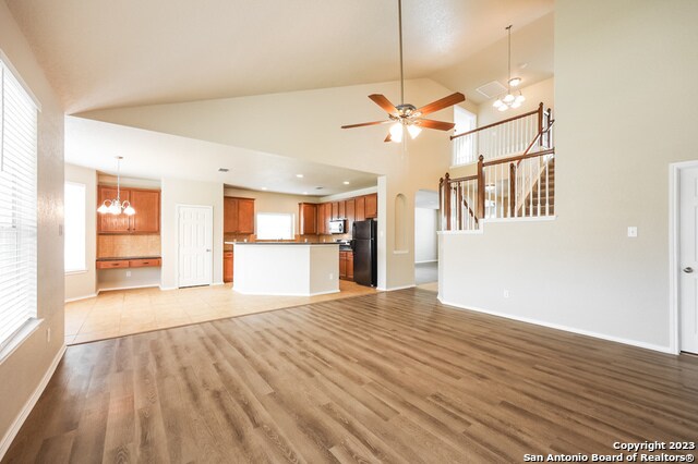 Foto del edificio - 5731 White Oak Cove