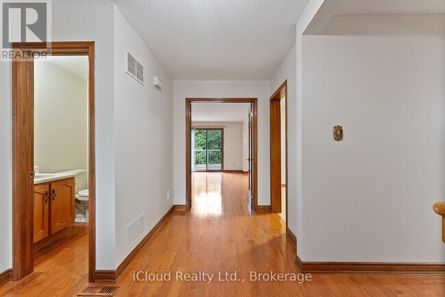 Building Photo - 75 Bremen Ln