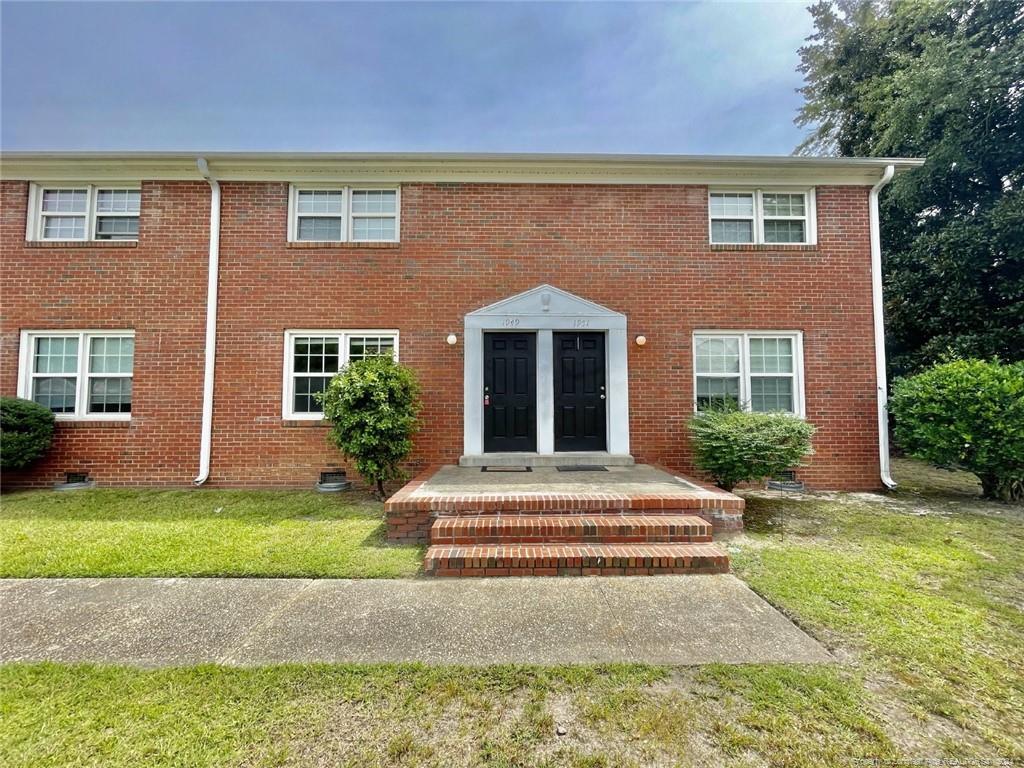 1949 King Dr, Fayetteville, NC 28303 Room for Rent in