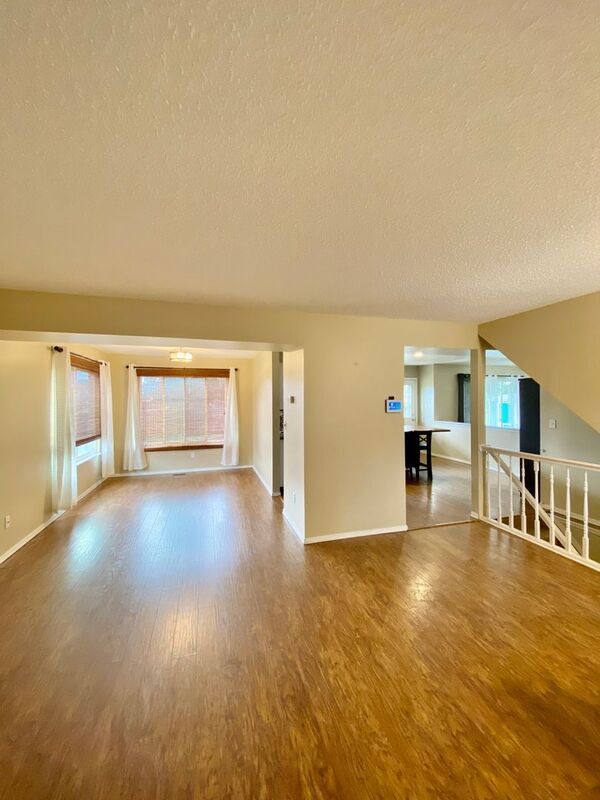 Building Photo - 8110 Avens Cir