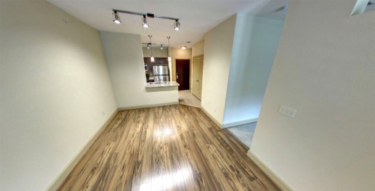 Foto principal - 3333 Weslayan St