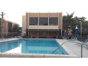 Building Photo - 8401 SW 107th Ave