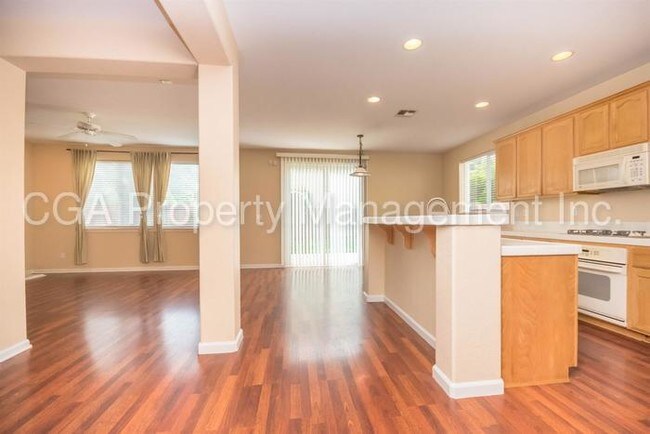 Building Photo - 2483 Bear River Ct