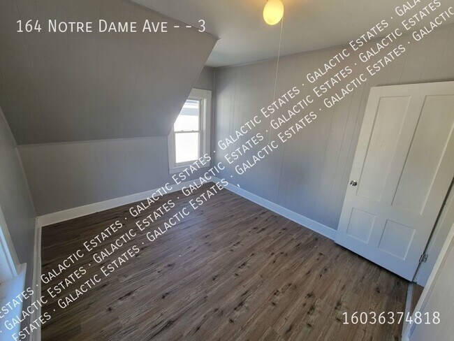 Foto del edificio - West side 3 bed 1 bath recently renovated ...