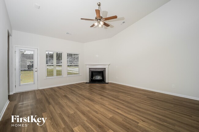 Foto del edificio - 247 Morning Song St