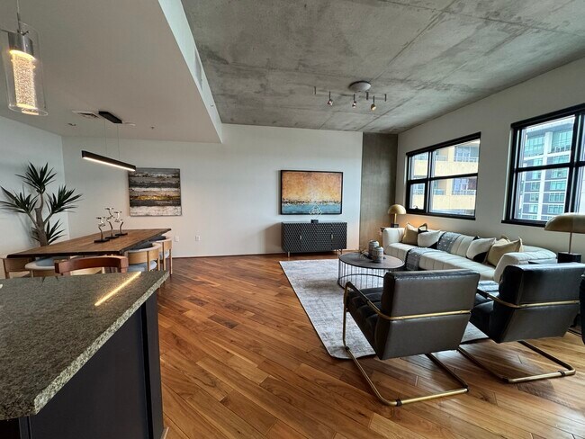 Foto del edificio - 1494 Union St