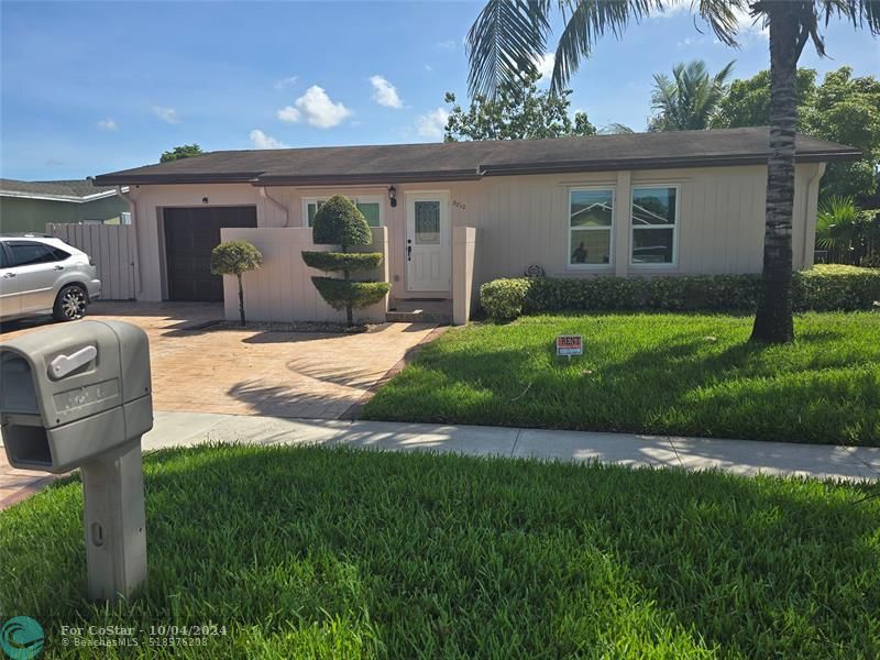 Primary Photo - 8210 SW 4th Ct
