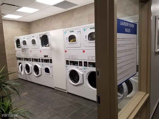 Foto del edificio - 332 E 29th St