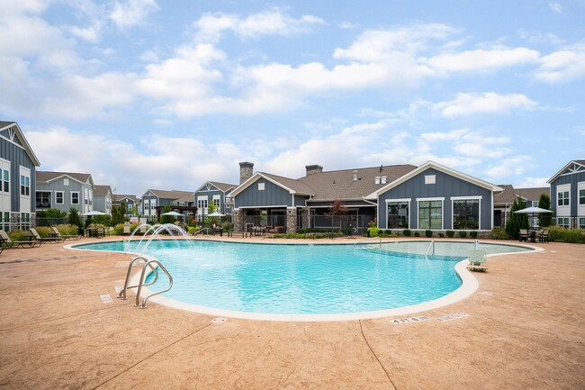 Building Photo - The Meridian at Walnut Creek