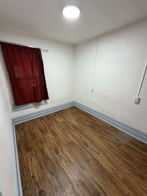 Foto del edificio - 708 Mills St