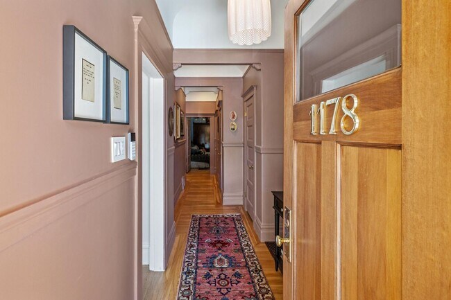 Foto del edificio - 1178 Broadway