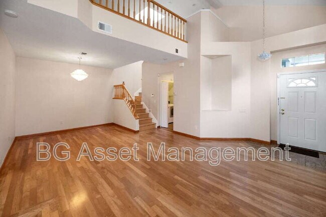 Foto del edificio - 176 Scotts Valley
