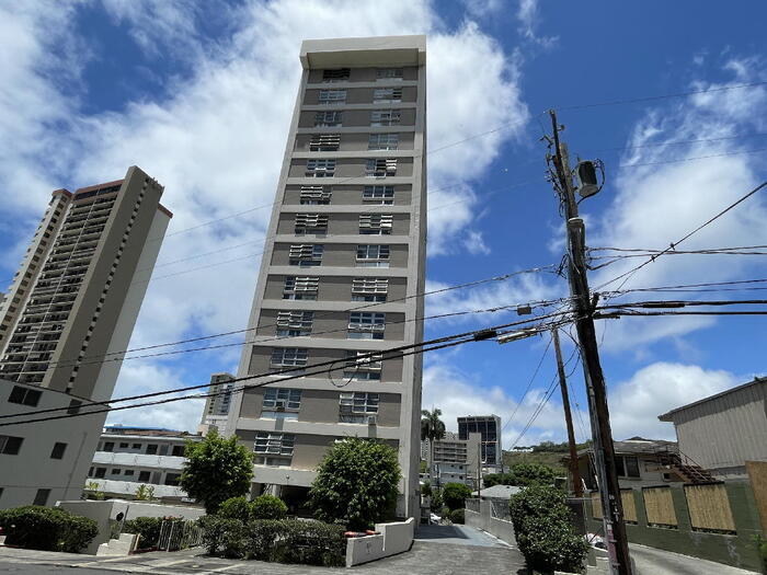 Primary Photo - 1616 Liholiho St
