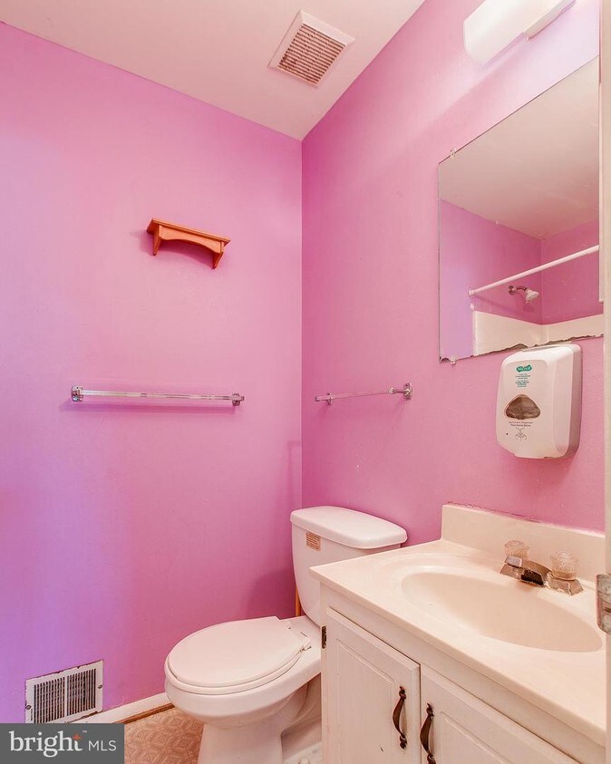 Foto principal - 8610 Watershed Ct