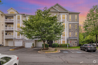 Building Photo - 506 Sunset View Terrace SE