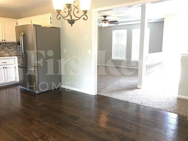 Foto del edificio - 808 E 15th St