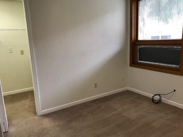 bedroom - 305 E Chestnut St
