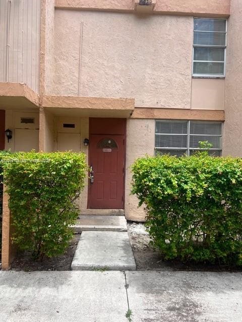 Building Photo - 6166 SW 68th St