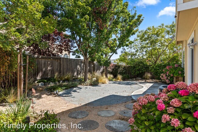 Foto del edificio - 3 br, 2.5 bath House - 289 Burt Street