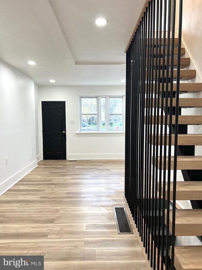 Foto del edificio - 3217 Almond St