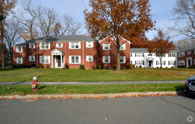 Arms Apartments - West Springfield, MA | Apartments.com