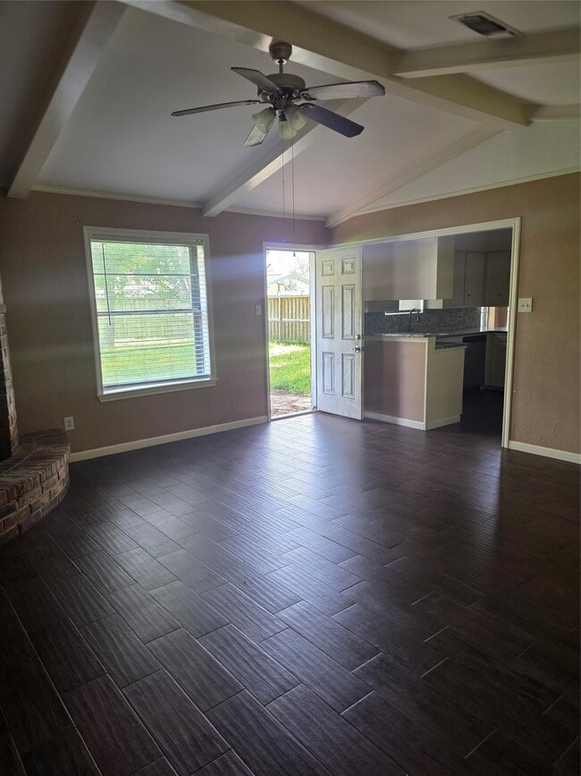 Building Photo - 2703 Westfield St