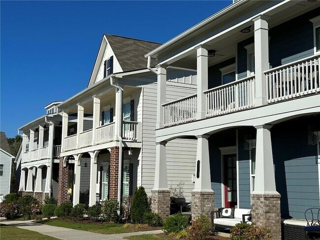 Building Photo - 2212 Swansea Way