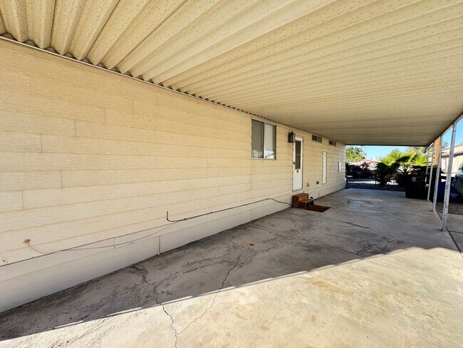 Foto del edificio - Spacious 2 bedroom