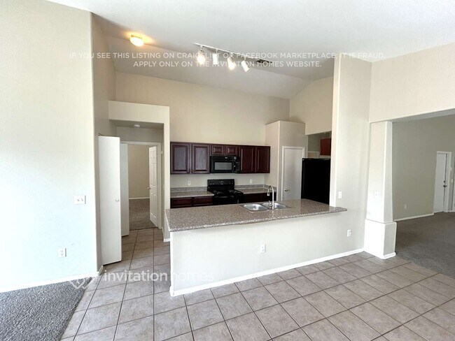 Foto del edificio - 7002 S 40th Ln