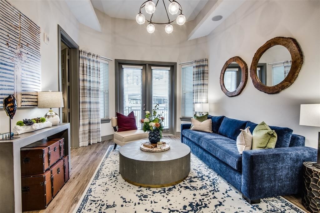 Foto principal - 77777 Adelaide St