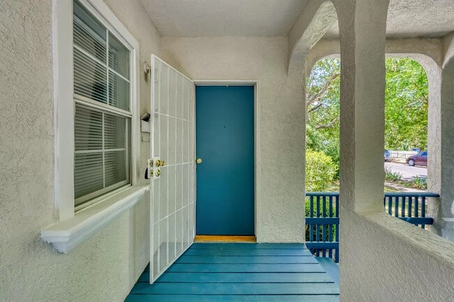 Building Photo - 3047 Montgomery Way