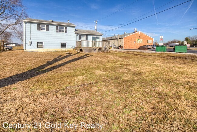 Building Photo - 3 br, 1 bath House - 203 Sycamore Rd