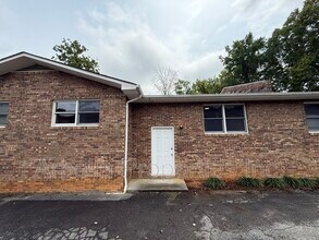 Building Photo - 935 Kendrick Creek Rd