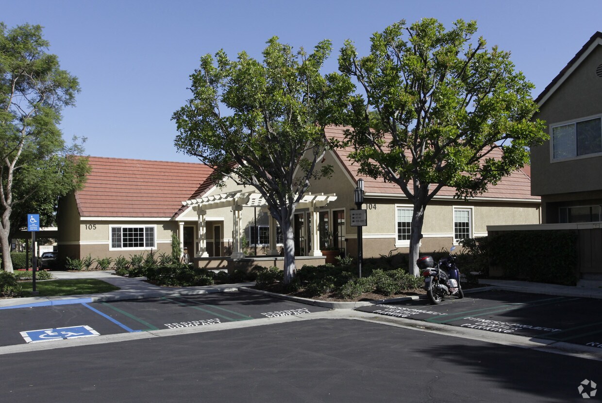 Harvard Cornell Apartment Homes Apartments Irvine, CA