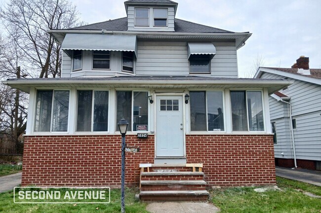 Building Photo - 2854 E 128th St