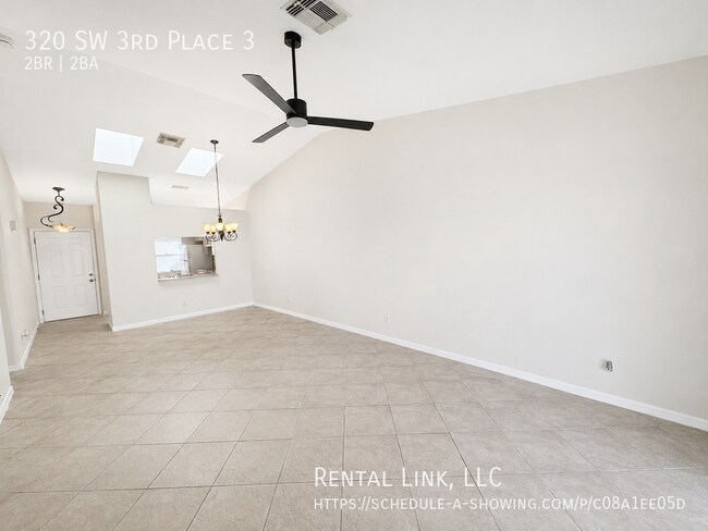 Building Photo - 320 SW 3rd Pl