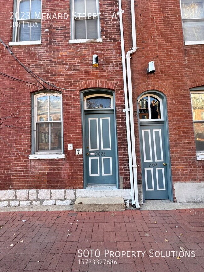 Building Photo - 2023 Menard St