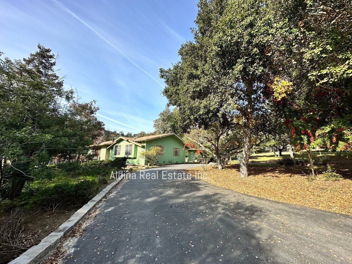 25 Enos Ln, Watsonville, CA 95076 House Rental in Watsonville, CA