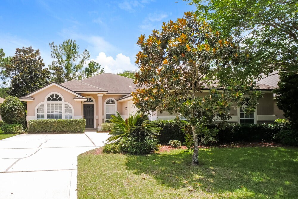 Foto principal - 1129 Sandlake Rd
