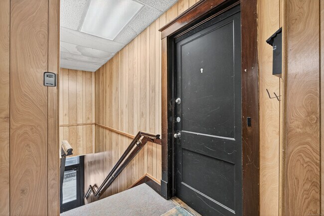 Foto del edificio - 84 Main St