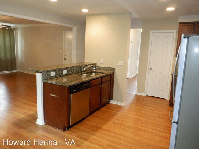 Foto del edificio - 4 br, 2.5 bath House - 7501 Ruthven Road