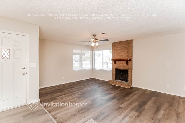 Foto del edificio - 1721 E 8th St