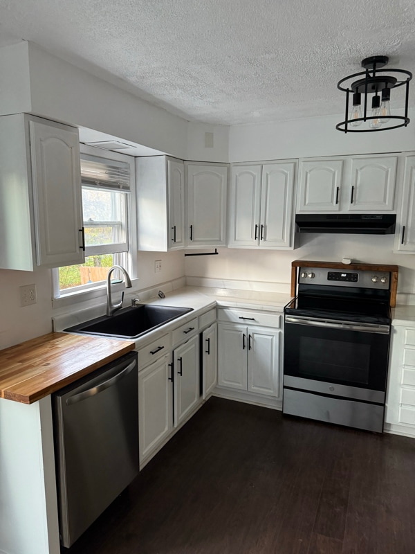 Building Photo - 8 Scully Ave