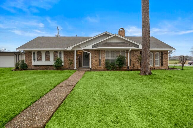 Foto del edificio - 4912 Goose Creek Dr